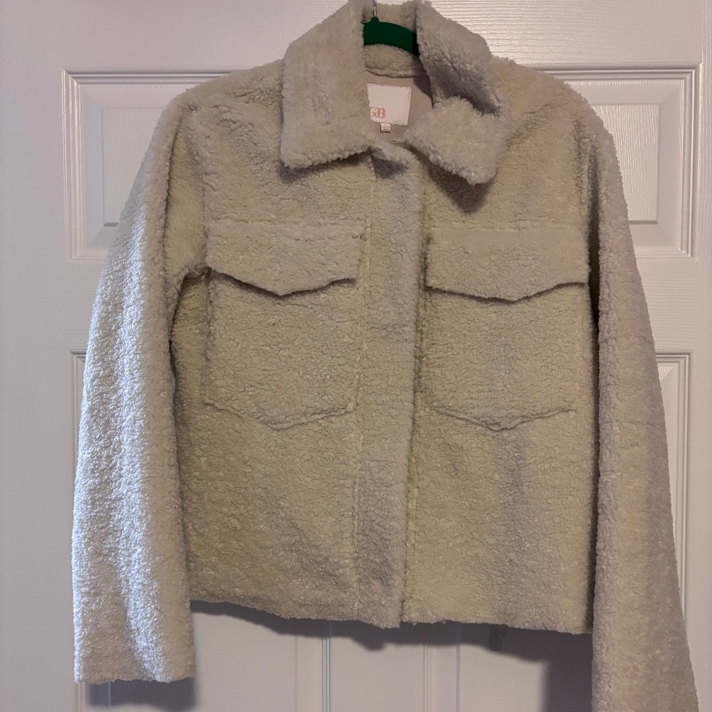 GB fuzzy Sherpa jacket